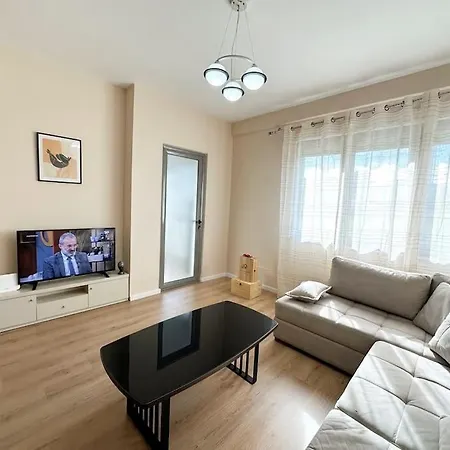 公寓 Jo-al Apartment's 2 地拉那